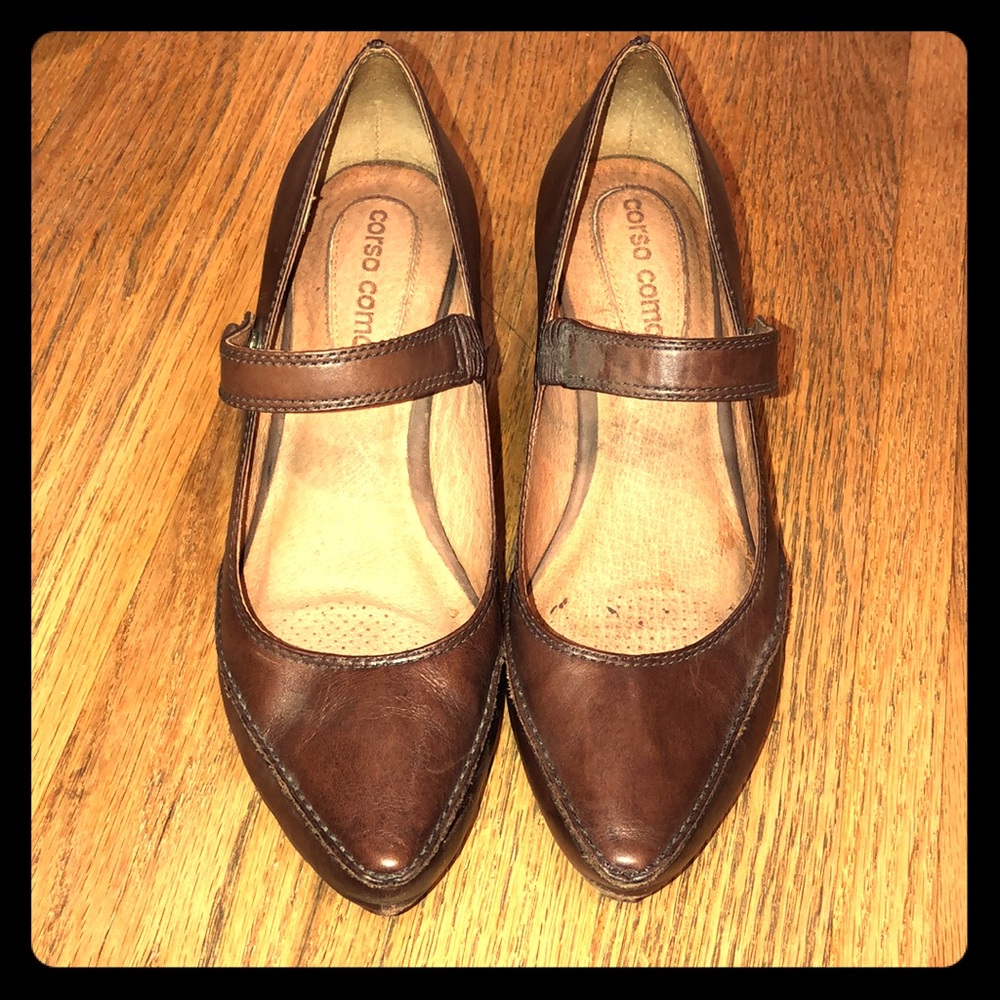 CORSO Como Hamdmade leather maryjane heels